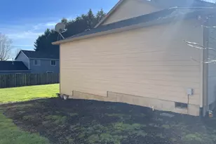 408 SW Oak St, Willamina, OR 97396 - Photo 15