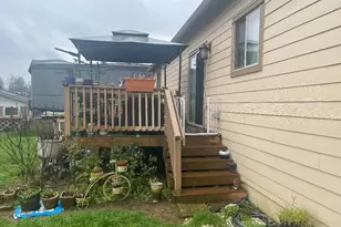 408 SW Oak St, Willamina, OR 97396 - Photo 5