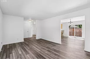 315 NW 96th St, Vancouver, WA 98665 - Photo 9
