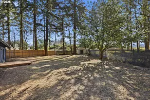 18640 SE Yamhill Cir, Portland, OR 97233 - Photo 29