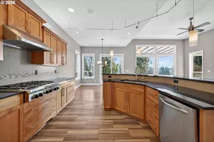 32092 SW Willamette Way, Wilsonville, OR 97070 - Photo 13