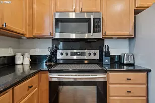 20624 Noble Ln, West Linn, OR 97068 - Photo 17