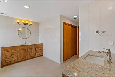 954 S A St, Washougal, WA 98671 - Photo 35