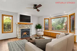 954 S A St, Washougal, WA 98671 - Photo 9