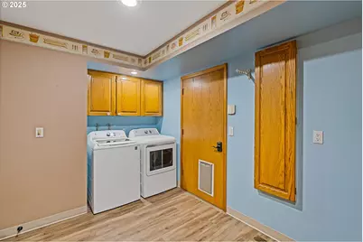 954 S A St, Washougal, WA 98671 - Photo 21