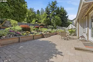 4619 SE Powell Butte Pkwy, Portland, OR 97236 - Photo 25