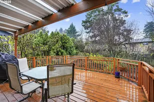 6635 SE Doncaster Dr, Gladstone, OR 97027 - Photo 29