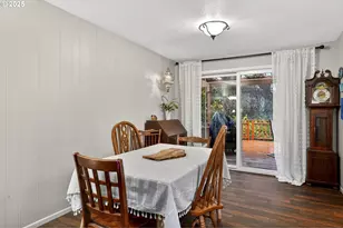 6635 SE Doncaster Dr, Gladstone, OR 97027 - Photo 7