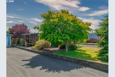 2925 Knott Ter, Coos Bay, OR 97420 - Photo 35