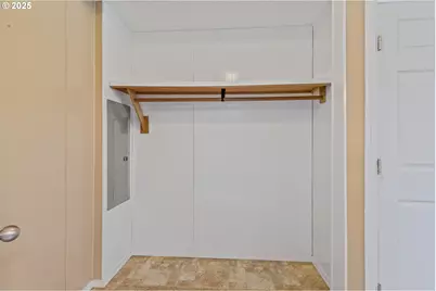 2925 Knott Ter, Coos Bay, OR 97420 - Photo 27