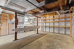 2925 Knott Terrace, Coos Bay, OR 97420 - Photo 29