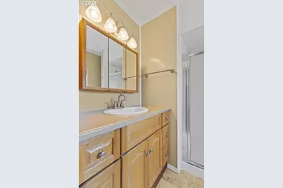 2925 Knott Ter, Coos Bay, OR 97420 - Photo 25