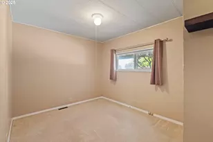2925 Knott Terrace, Coos Bay, OR 97420 - Photo 13