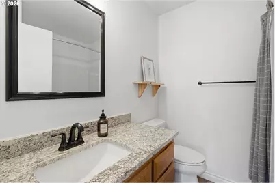 2101 N Thorne St, Newberg, OR 97132 - Photo 27