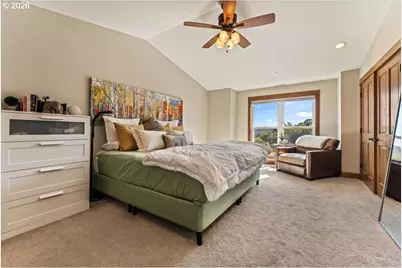 4642 SW Condor Ave #2, Portland, OR 97239 - Photo 19