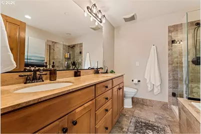 4642 SW Condor Ave #2, Portland, OR 97239 - Photo 21