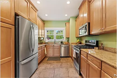 4642 SW Condor Ave #2, Portland, OR 97239 - Photo 15