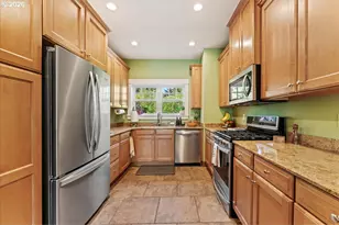 4642 SW Condor Ave, Portland, OR 97239 - Photo 15