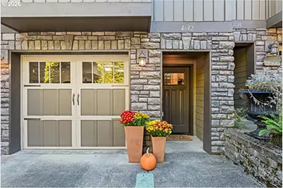 4642 SW Condor Ave #2, Portland, OR 97239 - Photo 3