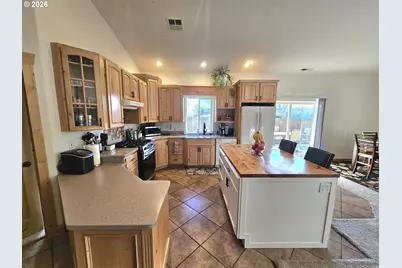 3510 NE King Pl, Pendleton, OR 97801 - Photo 7