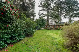 207 E Van Buren St, Cannon Beach, OR 97110 - Photo 39