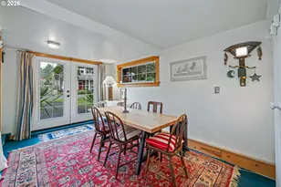 207 E Van Buren St, Cannon Beach, OR 97110 - Photo 21