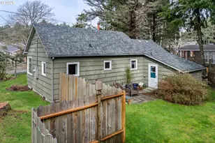 207 E Van Buren St, Cannon Beach, OR 97110 - Photo 43