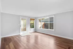 2790 York St, West Linn, OR 97068 - Photo 3