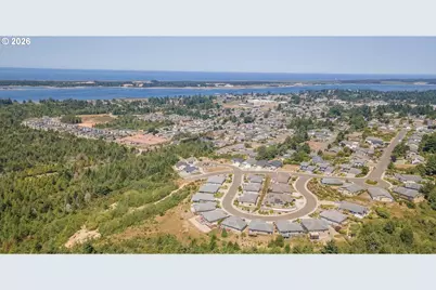 2 Nautical Ct, Coos Bay, OR 97420 - Photo 5