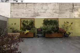 533 NE Holladay St, Portland, OR 97232 - Photo 23