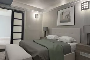 533 NE Holladay St, Portland, OR 97232 - Photo 3