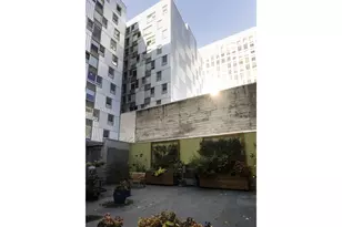 533 NE Holladay St, Portland, OR 97232 - Photo 21