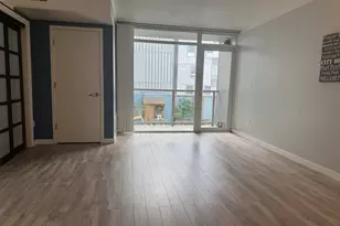 533 NE Holladay St, Portland, OR 97232 - Photo 7