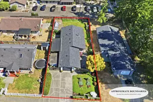2055 11th St, Florence, OR 97439 - Photo 5