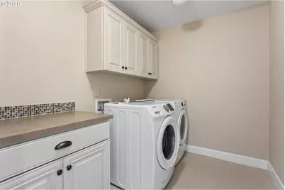 5722 NW 128th Ter, Portland, OR 97229 - Photo 41