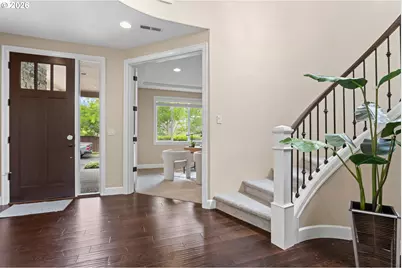 5722 NW 128th Ter, Portland, OR 97229 - Photo 5
