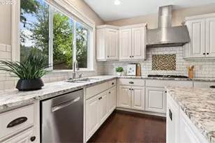 5722 NW 128th Terrace, Portland, OR 97229 - Photo 21