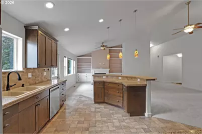 14018 SW Butner Rd, Beaverton, OR 97006 - Photo 9