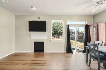 13648 Garden Meadow Dr, Oregon City, OR 97045 - Photo 3