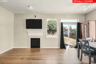 13648 Garden Meadow Dr, Oregon City, OR 97045 - Photo 3