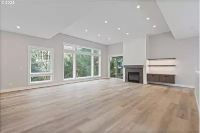 740 Monica Ct, Cannon Beach, OR 97110 - Photo 3