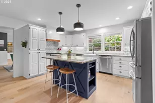 8527 SW 50th Ave, Portland, OR 97219 - Photo 17