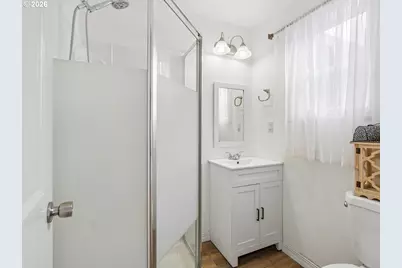920 NE Academy St, Salem, OR 97301 - Photo 27