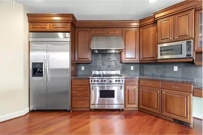 4055 NW Twilight Ter, Portland, OR 97229 - Photo 17