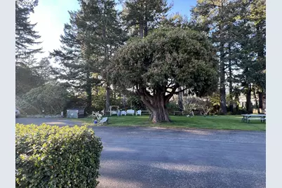 16063 Driftwood Ln #12, Brookings, OR 97415 - Photo 3