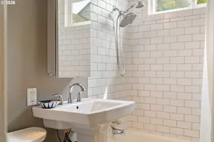 7340 N Willamette Blvd, Portland, OR 97203 - Photo 23