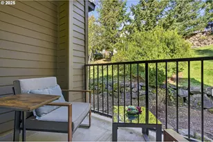 880 Springtree Ln, West Linn, OR 97068 - Photo 27