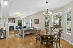 880 Springtree Ln, West Linn, OR 97068 - Photo 13