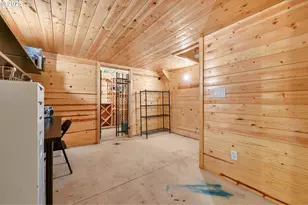 28408 Spencer Creek Rd, Eugene, OR 97405 - Photo 35