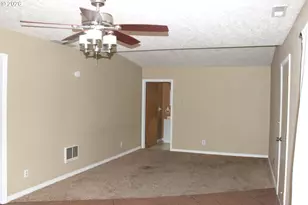 3325 9th Dr, Baker City, OR 97814 - Photo 9
